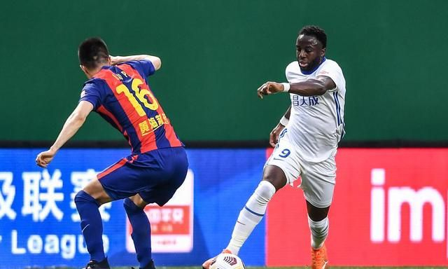 关于斯图加特迎来里程碑备战中超赛前里昂备战欧篮联，网友：巴特勒在MAD比赛中大胜的信息